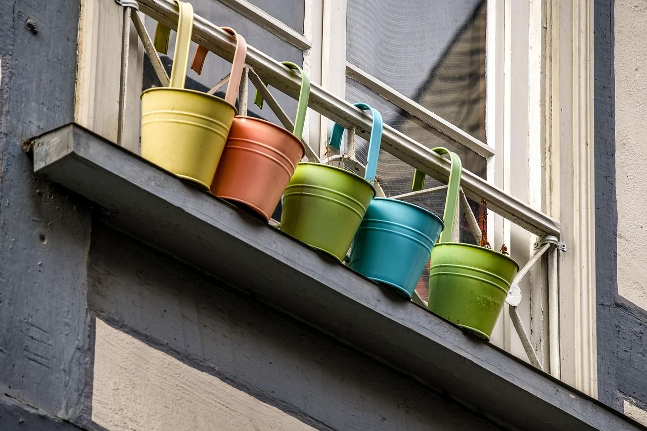 réparez efficacement le rebord de fenêtre en béton grâce à nos conseils pratiques et nos méthodes durables pour restaurer son apparence et sa solidité.